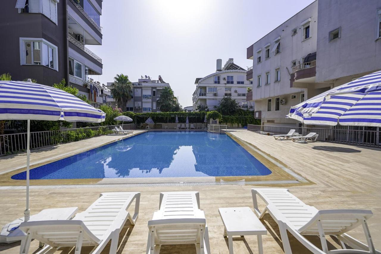 Vibrant Flat With Lovely Balcony In Muratpasa Antalya Eksteriør bilde